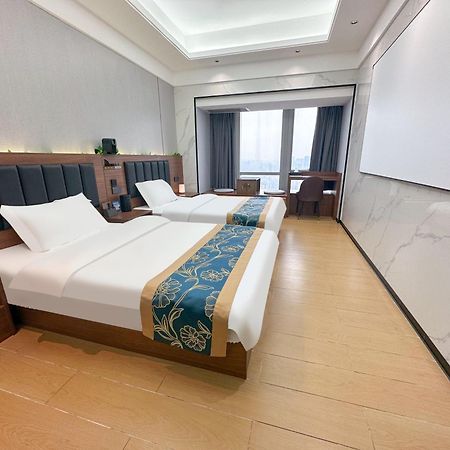 Xingyin Cloudy Hotel Guangzhou Changgang Subway Station - Free Shuttle Bus To Canton Fair Complex During Canton Fair Period Esterno foto