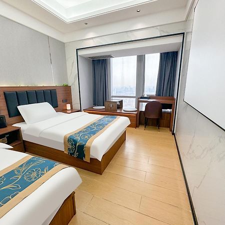 Xingyin Cloudy Hotel Guangzhou Changgang Subway Station - Free Shuttle Bus To Canton Fair Complex During Canton Fair Period Esterno foto