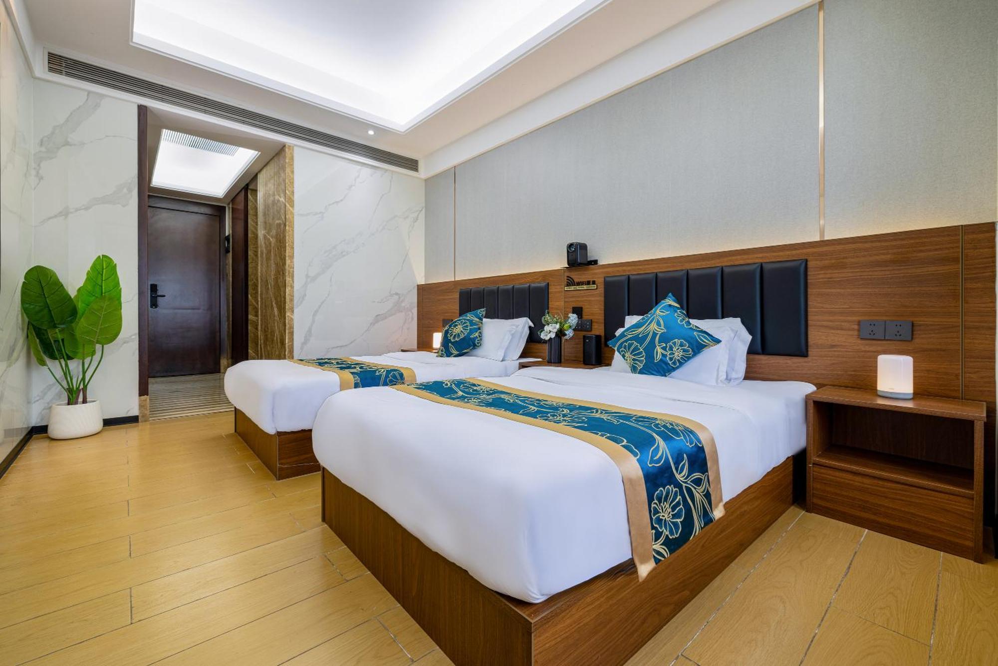 Xingyin Cloudy Hotel Guangzhou Changgang Subway Station - Free Shuttle Bus To Canton Fair Complex During Canton Fair Period Esterno foto